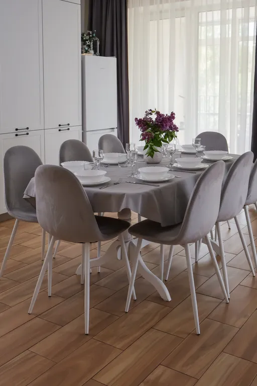 Уютный дом в черте города