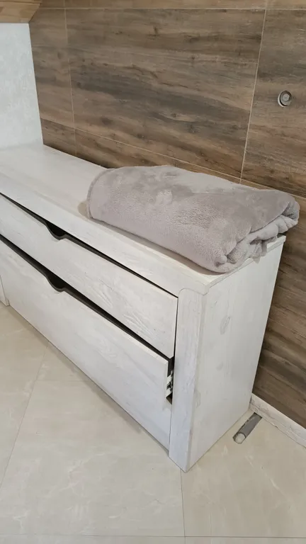 Новый уютный коттедж в черте города