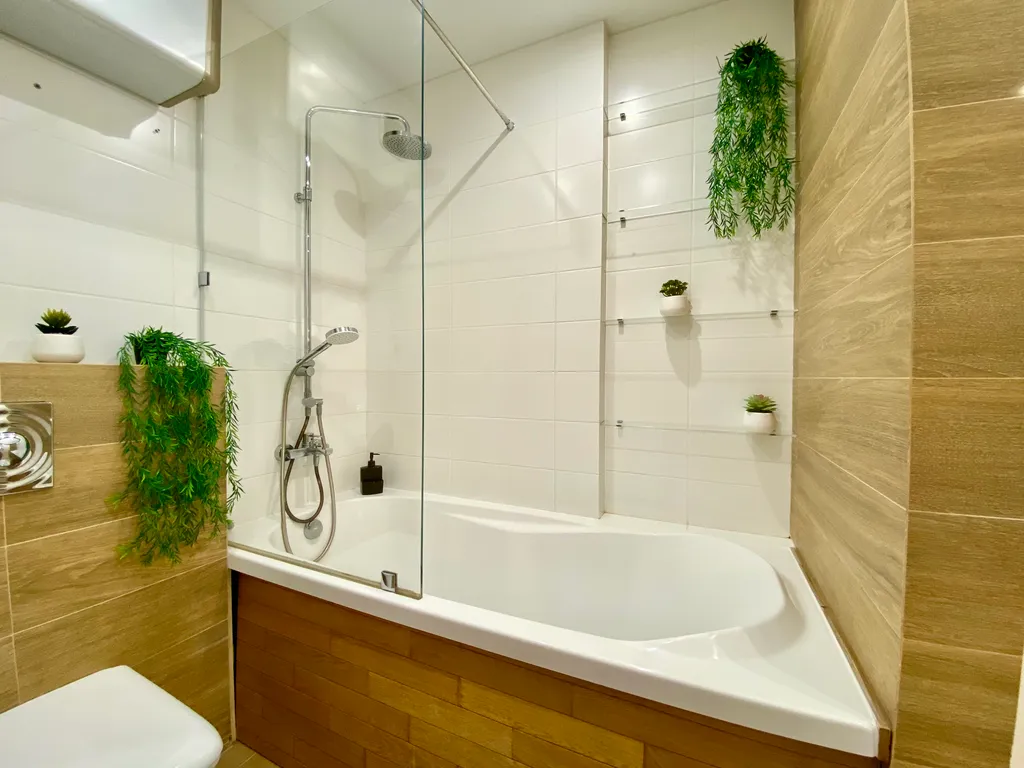 Трёхкомнатная семейная квартира с детской комнатой