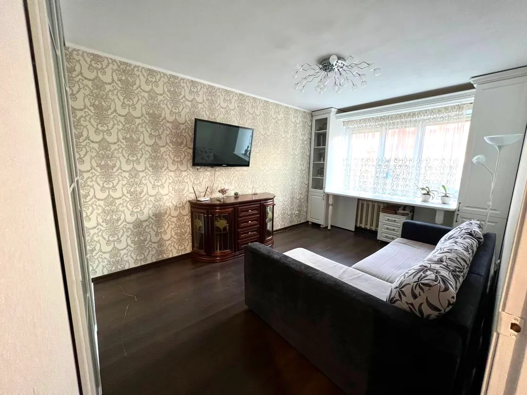 1-комнатная квартира в тихом районе — аренда посуточно в Псков