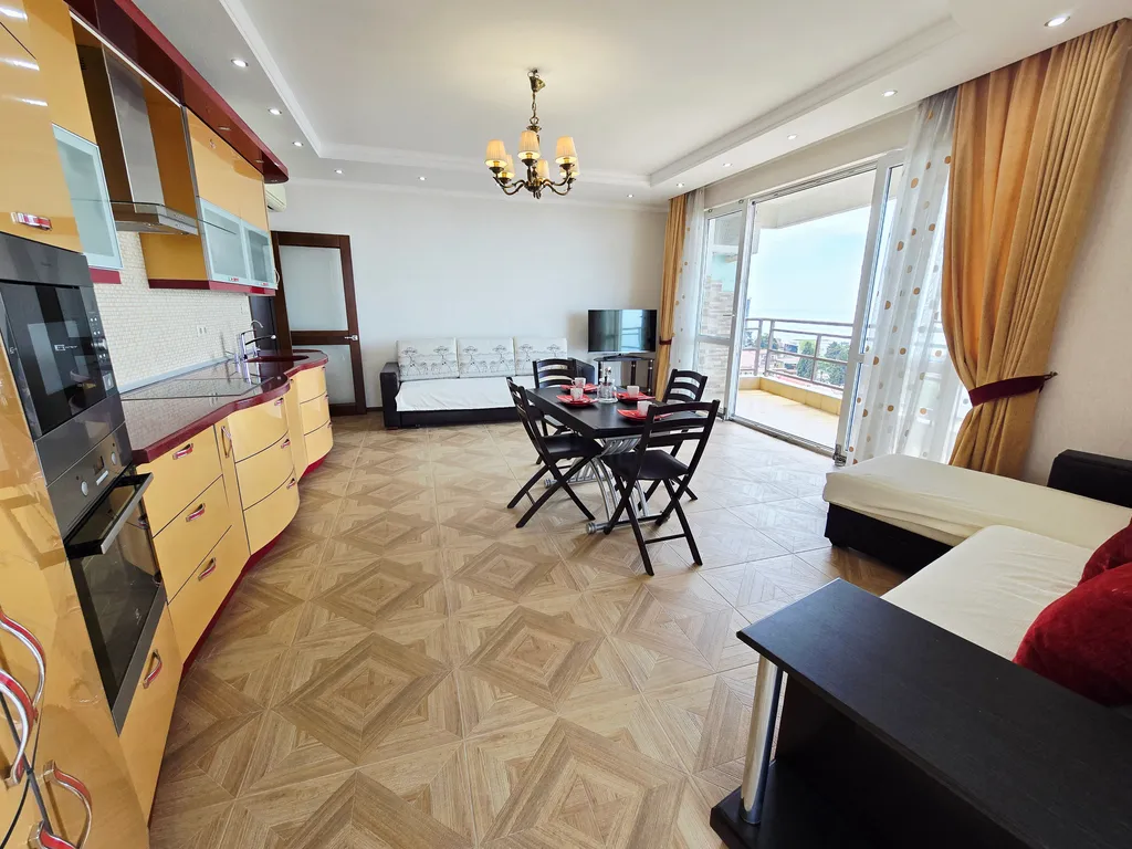 Квартира Просторная квартира с панорамным шикарным видом на море — Адлер