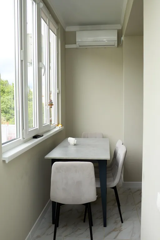 Апартаменты класса люкс с видом на море и горы в центре города