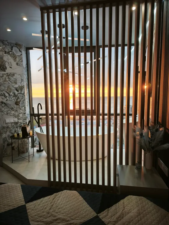 Евро-двухкомнатная квартира у моря, самые красивые закаты