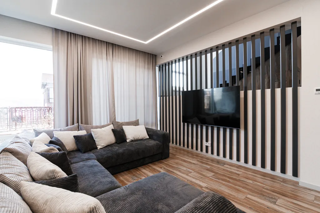 Коттедж Вилла с горячим бассейном для большой компании — Высокое