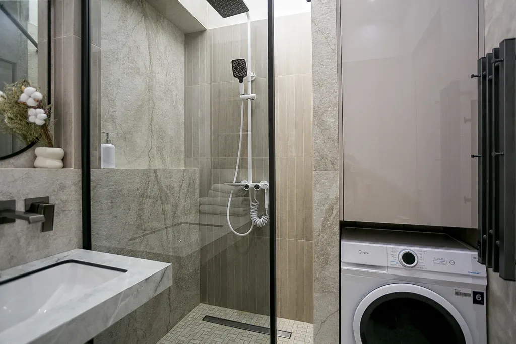 Студия с террасой и видом на море в скай плаза 3