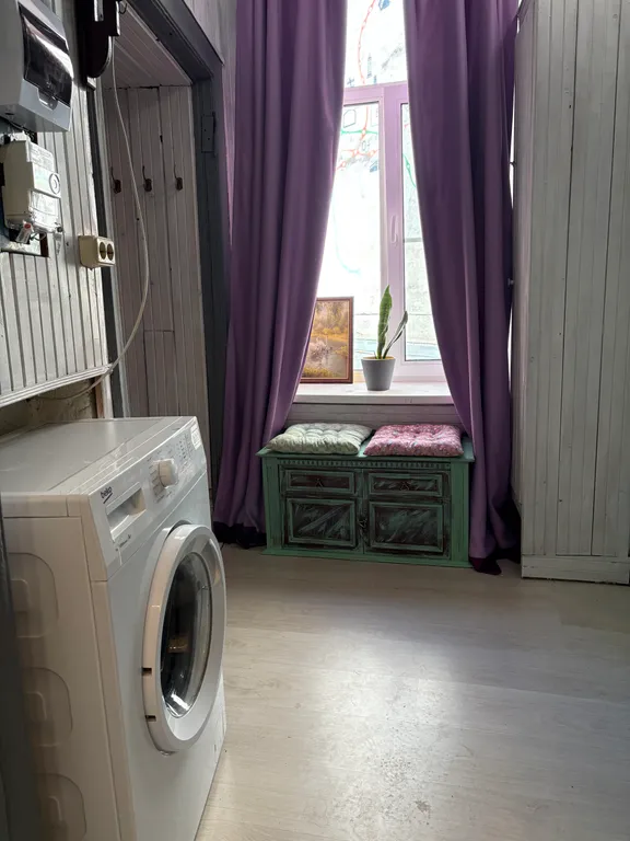 Квартира Квартира картинная галерея-библиотека — Санкт-Петербург