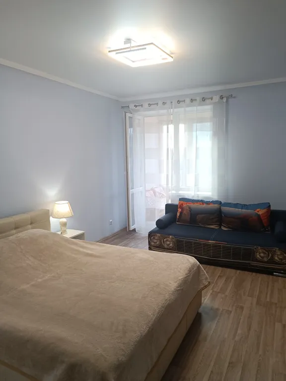 Двухкомнатная квартира на берегу моря