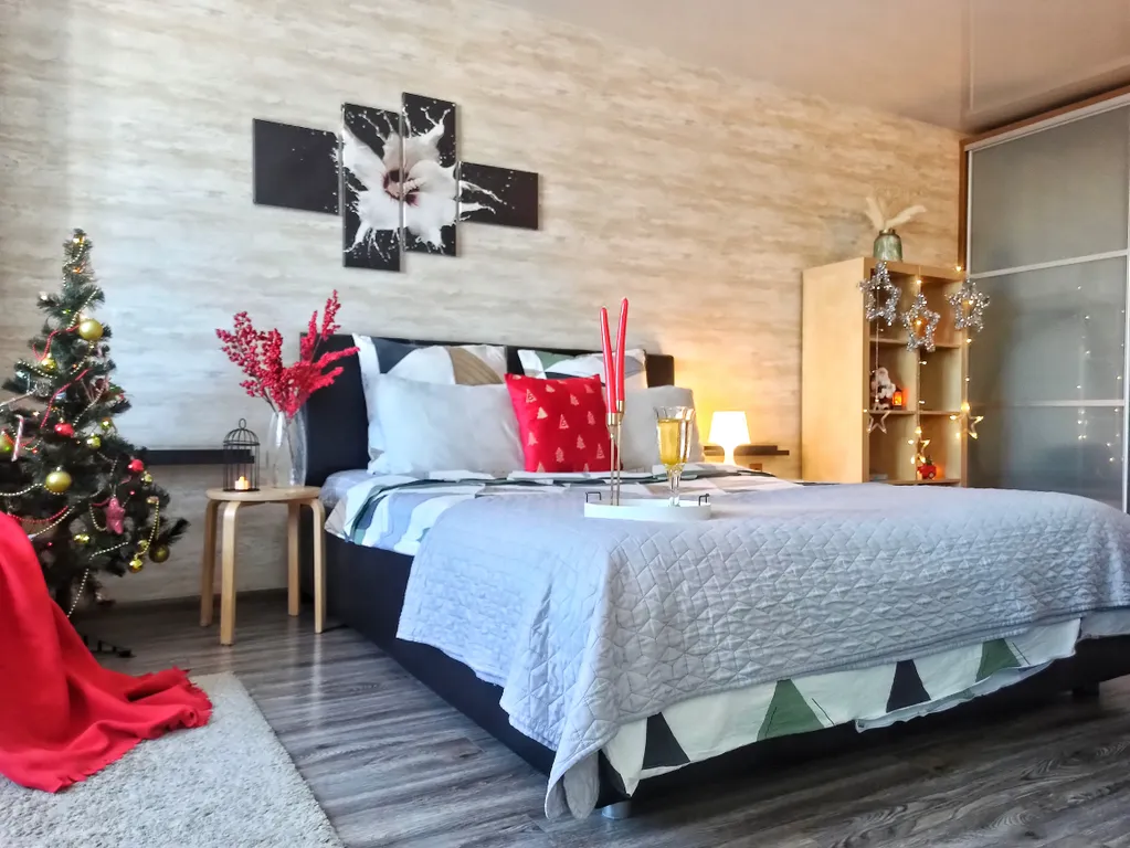 Видовая 1-комнатная квартира бизнес-класса в ЖК Клевер