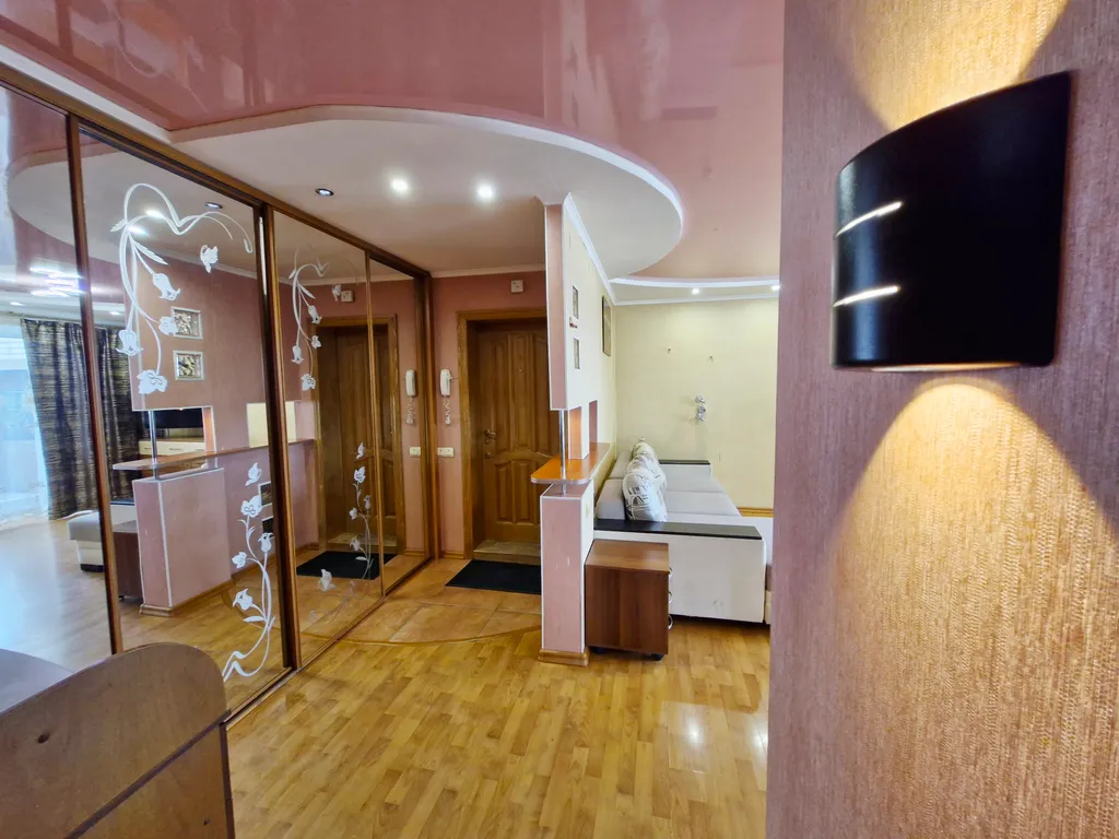 3-комнатная Квартира