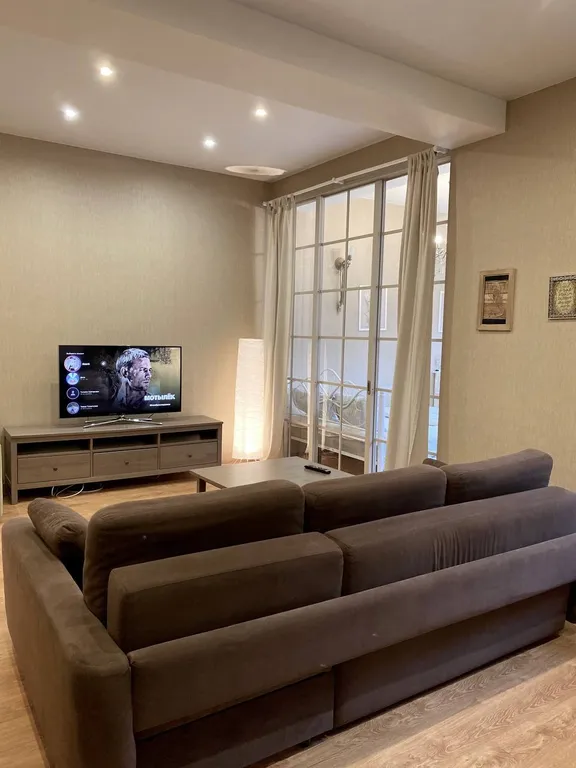 Евро-двухкомнатный апартамент ЖК Лаура с видом на Березовую