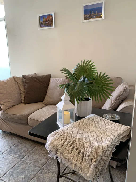 Трёхкомнатная квартира с 2 отдельными спальнями в самом центре тбилиси