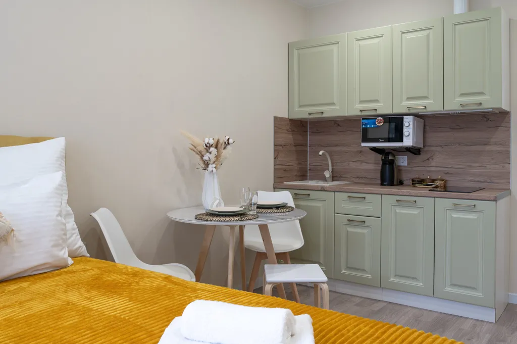 Кудепста Желтые искры