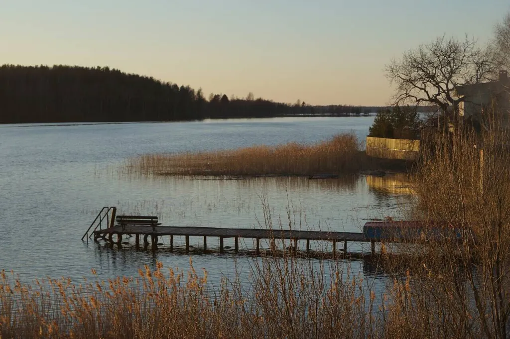 Домик на берегу Селигера