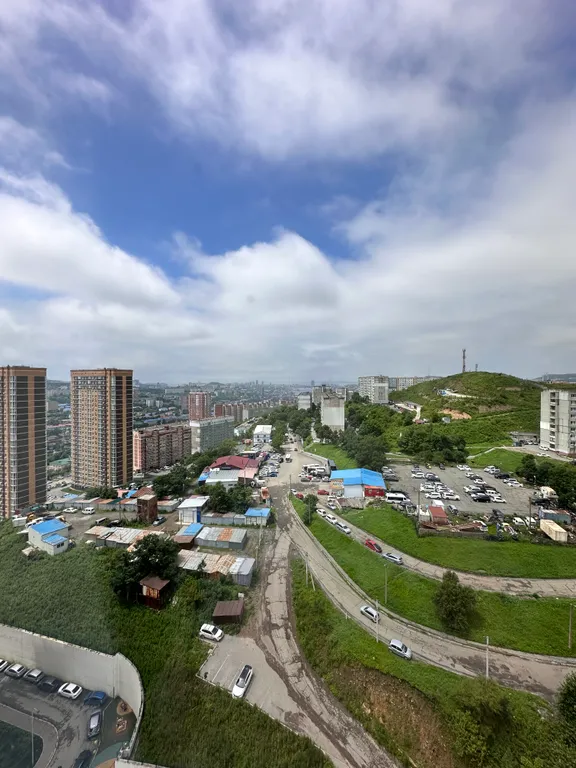 Квартира Уютная студия с шикарным видом на город — Владивосток