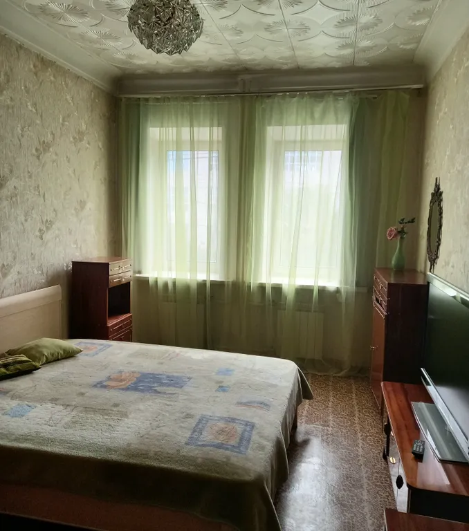 Квартира Квартира Сталинка со шпилем на красной площади — Красноярск