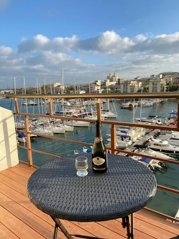 Квартира Апартаменты с видом на море — Севастополь