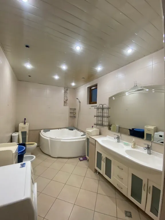 Большой дом с 5-ю спальнями