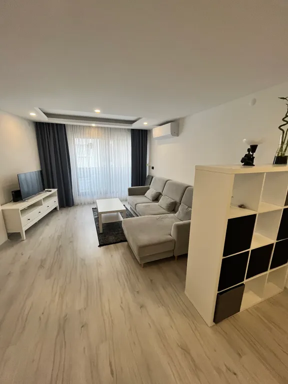 Квартира 1+1 в Анталии в красивом месте возле Ramada Plaza