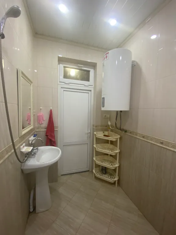 Дом на берегу Каспийского моря