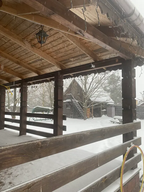 Уютный дом с баней и подворьем