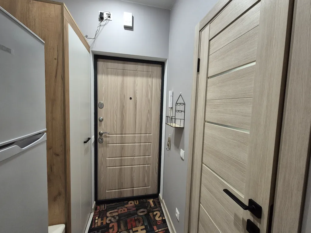 Яркая студия рядом с Мытищинской больницей