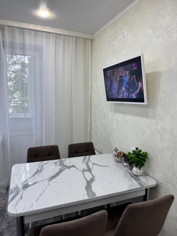 Комфортабельная квартира в центре города, 2-й этаж