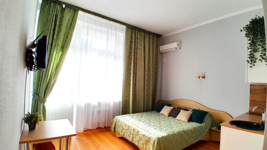 Квартира Квартира Комфортная студия с большим балконом — Севастополь