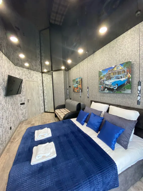 Двухкомнатный премиум апартамент с кондиционером, джакузи и камином