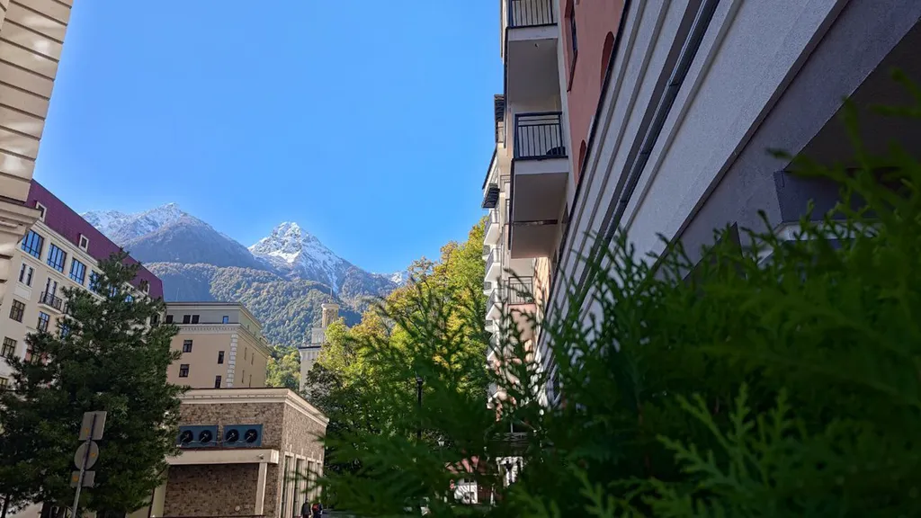 Шикарный апартамент в центре Роза Хутор