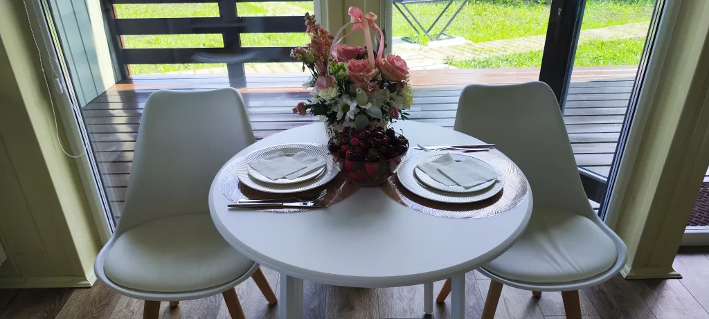 Дом с панорамными окнами в стиле Barn House