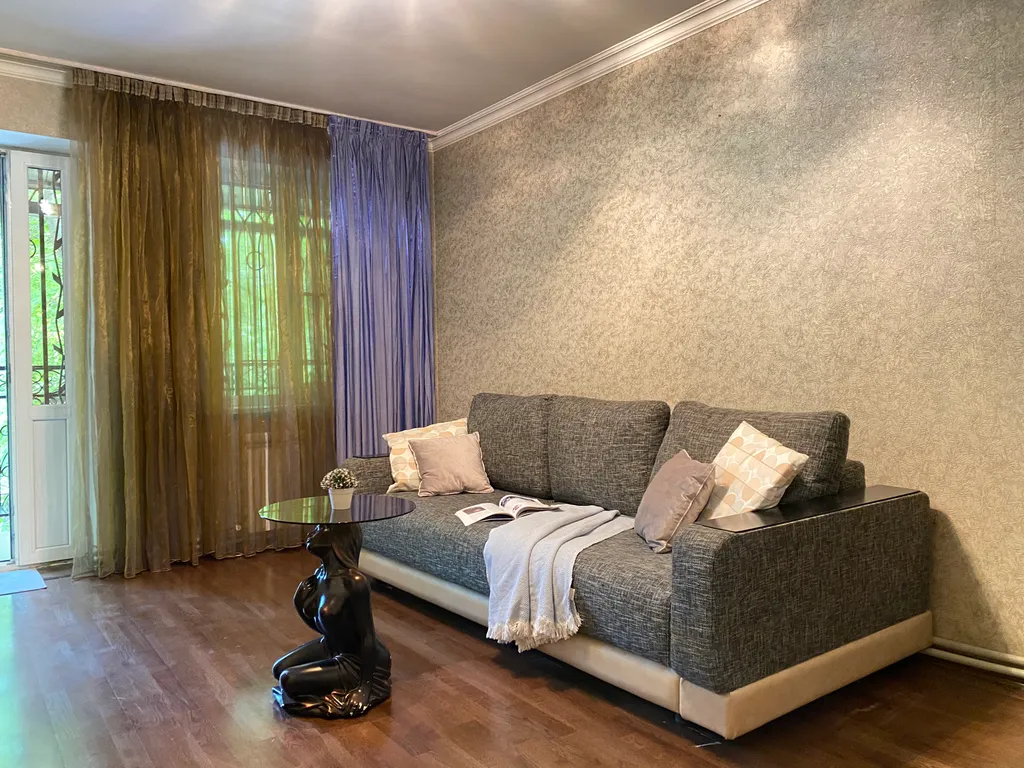 Большая квартира для большой компании