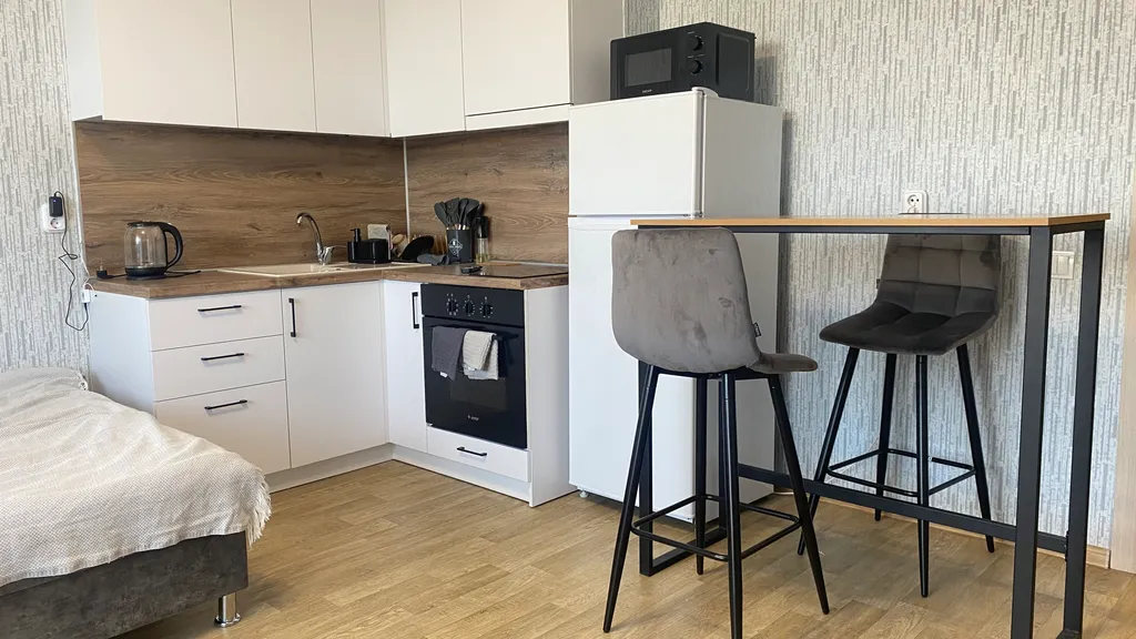 Студия в центре города с видом на реку