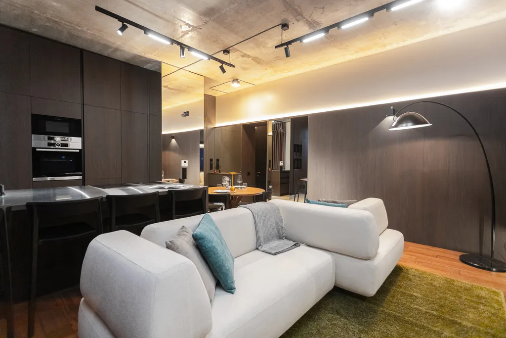 Квартира на первой береговой линии с видом на море в стиле лофт