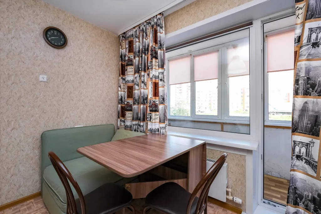 Современная квартира рядом с аэропортом имени Покрышкина