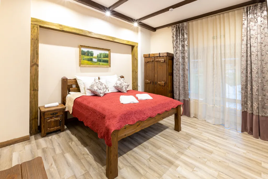 Двухкомнатный люкс с собственной верандой и своим  отдельным выходом