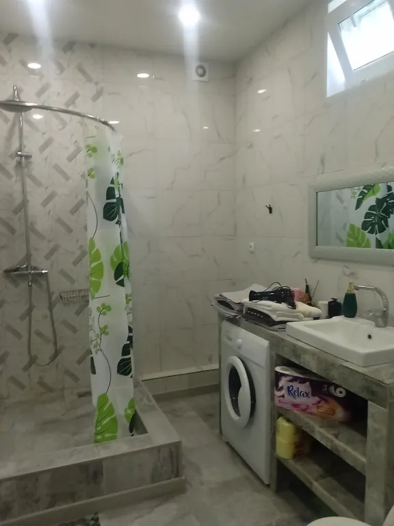 Новый дом с видами на море для приватного отдыха