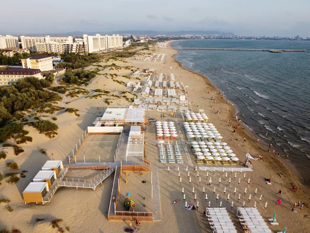 Апартаменты на первой линии