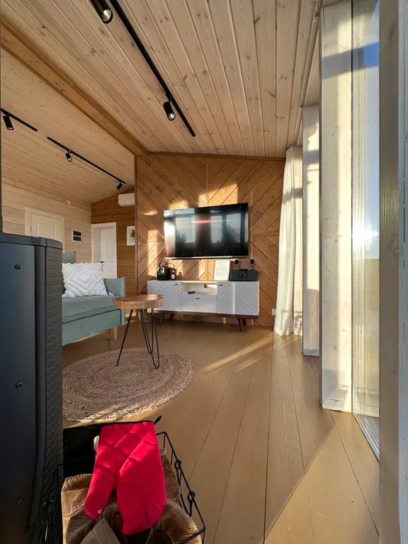 Коттедж Современный дом в окружении леса — Семеновское