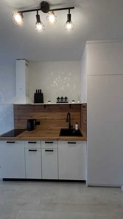 Уютная квартира с новым ремонтом в центре Находки