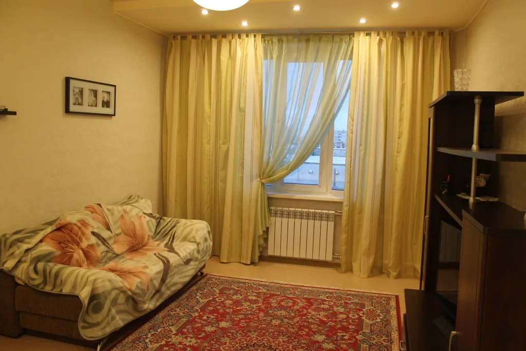 Квартира 1-комнатная Квартира — Кировск
