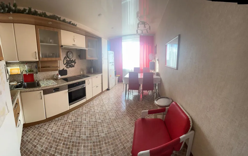 4-комнатная Квартира