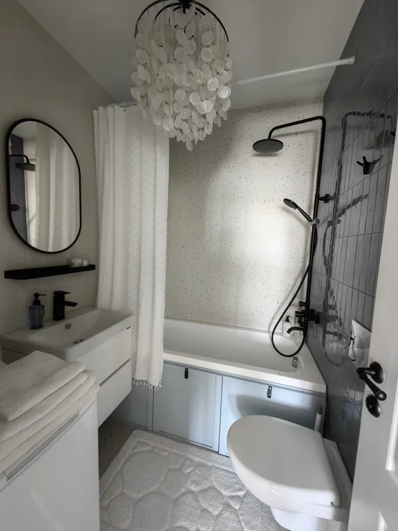 "Терракотовый берег" - Изысканная новая студия в центре города