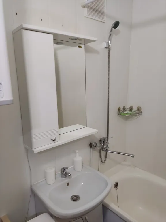 Квартира недалеко от ж/д вокзала, центра города и порта