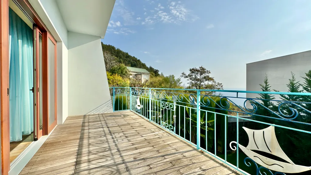 Коттедж Вилла возле Царской тропы в Нижней Ореанде — Ореанда