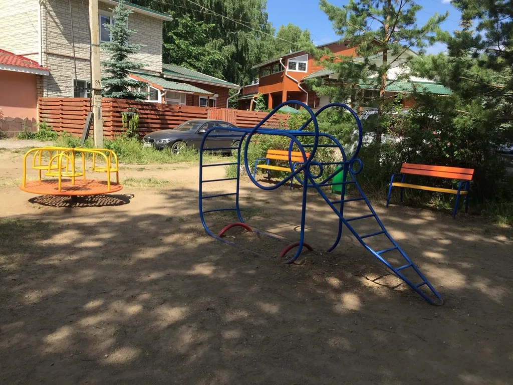 Семейное бунгало на Банном Гостевой