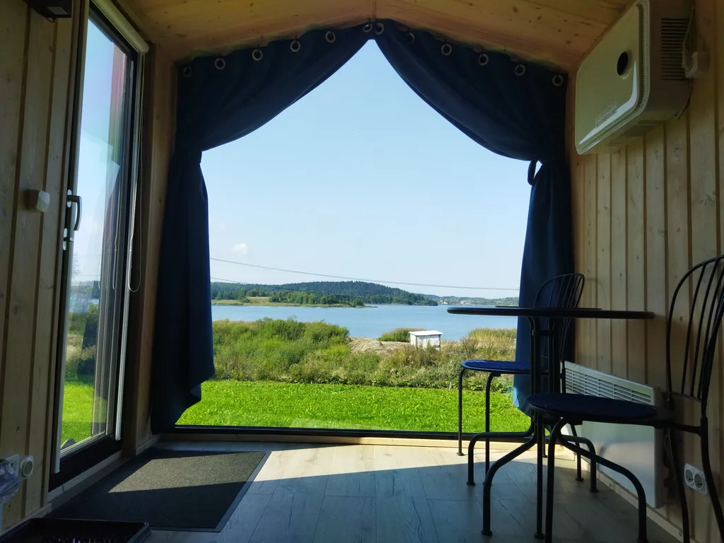 Тревел хижина