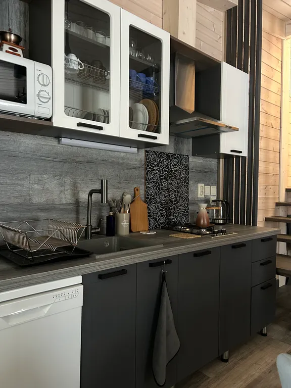 Семейный дом с камином Птичка