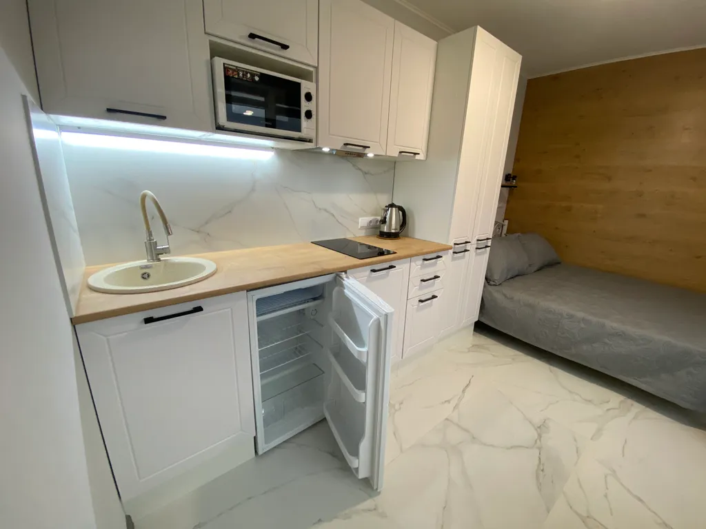 Квартира Квартира Уютная студия на двоих с видом на горы — Феодосия