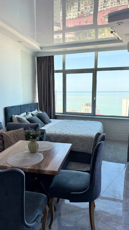 Квартира-студия у моря для наслаждения видом и комфортом