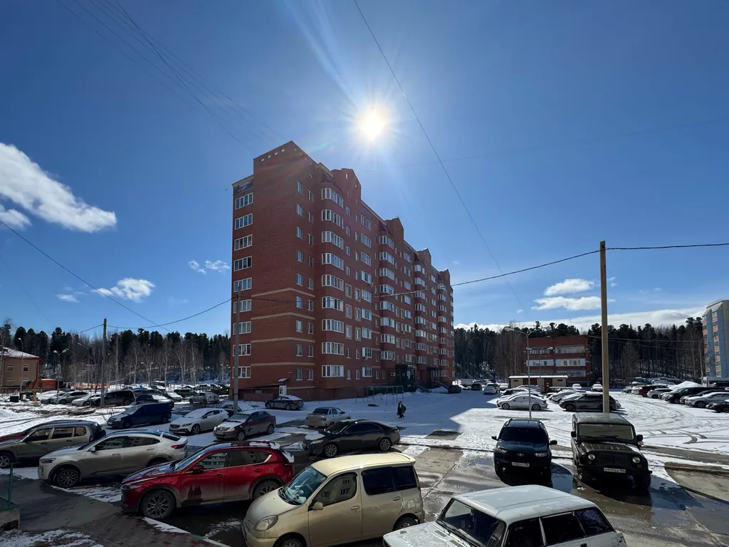 Квартира рядом с СШ Атлант в районе окружной больницы